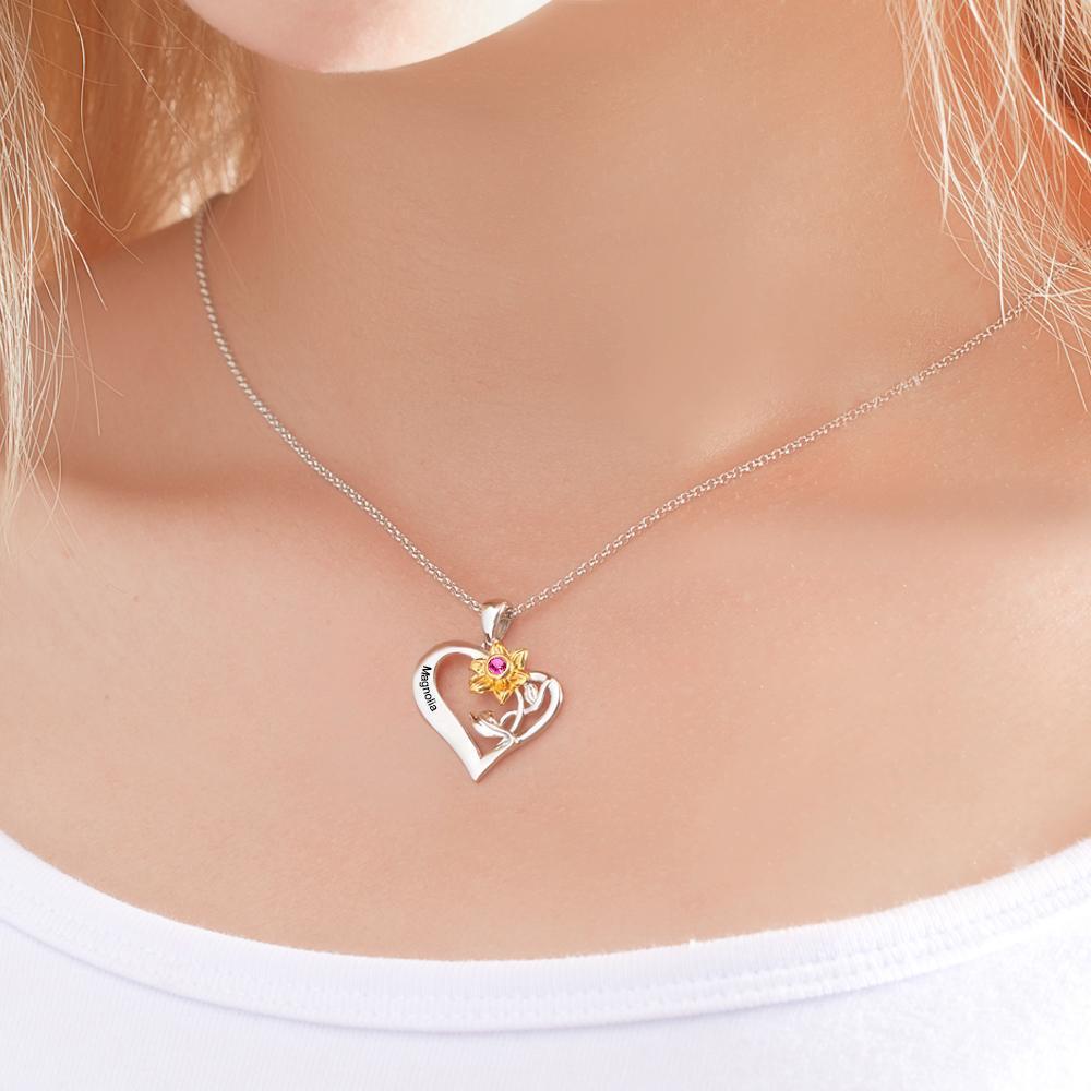 Custom Engraved Necklace Diamond Flower Heart-shaped Unique Gifts
