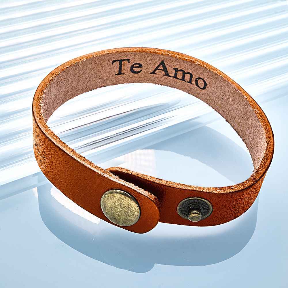 Engraved Leather Bracelet Personalized Vintage Simple Bracelet For Men - soufeelus