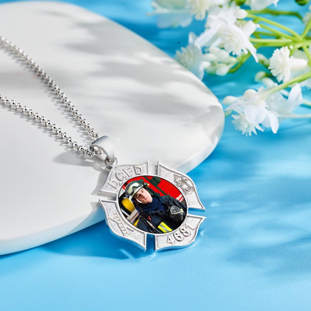 Custom Photo Engraved Fire Fighter Badge Photo Pendant Picture Charm with Name and Number
