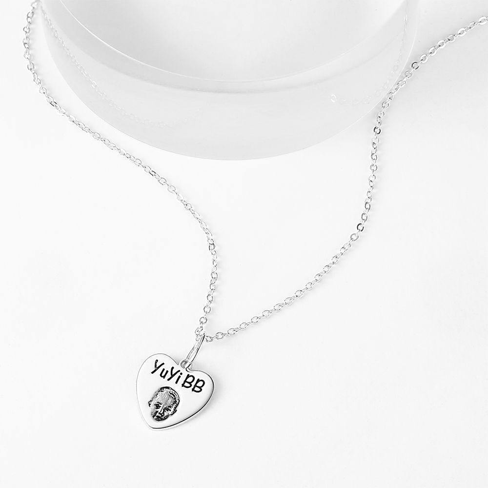 Photo Portrait Necklace with Engraving Heart-shaped, Custom Portrait Jewelry Platinum Plated - Silver - soufeelus