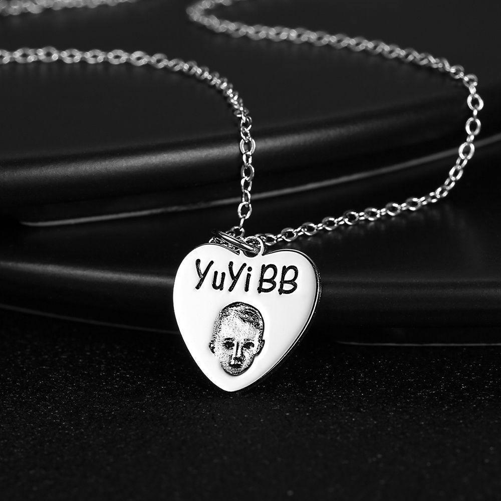 Photo Portrait Necklace with Engraving Heart-shaped, Custom Portrait Jewelry Platinum Plated - Silver - soufeelus