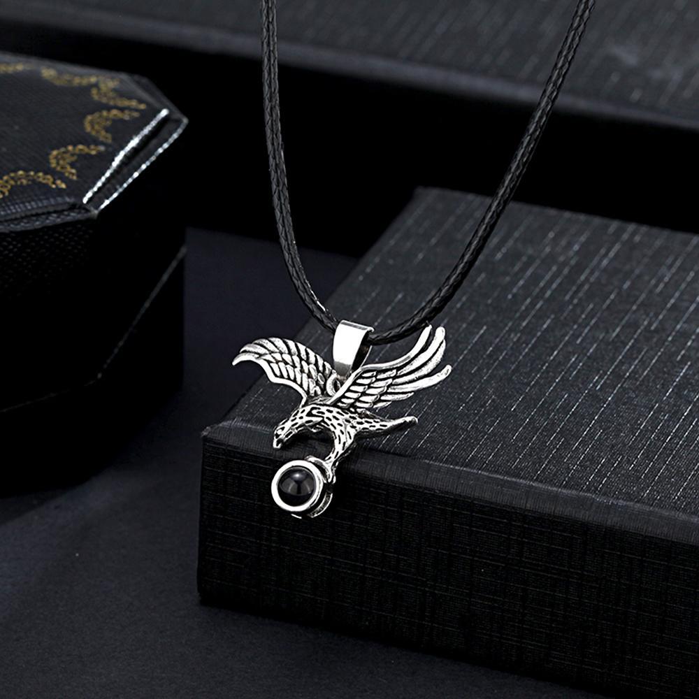 Personalized Flying Eagle Pendant Necklace Realistic Bird Dainty Jewelry Fine Detail Photo Projection Men's Necklace - soufeelus