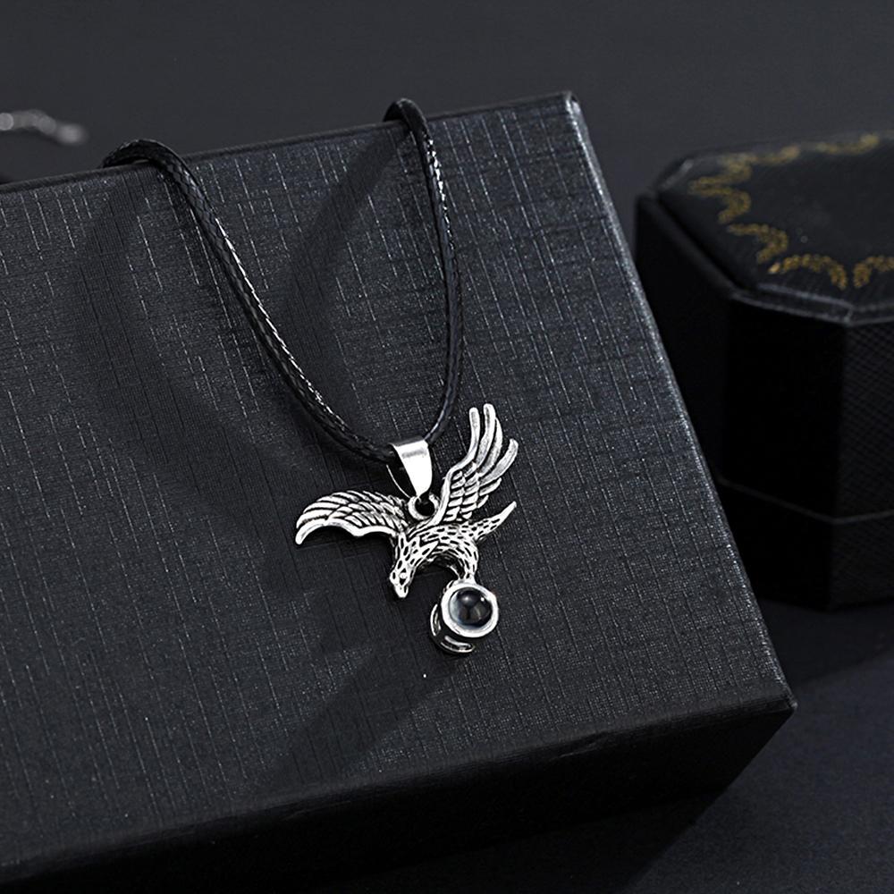 Personalized Flying Eagle Pendant Necklace Realistic Bird Dainty Jewelry Fine Detail Photo Projection Men's Necklace - soufeelus