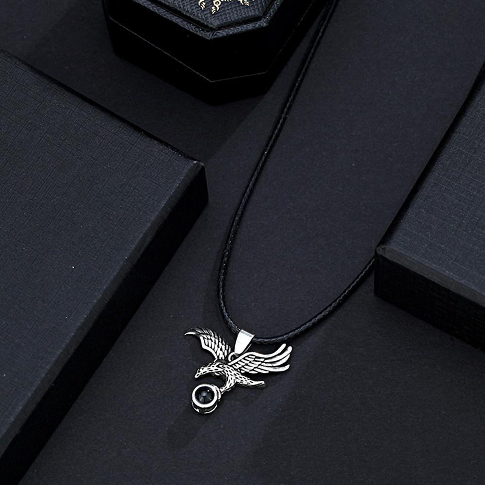 Personalized Flying Eagle Pendant Necklace Realistic Bird Dainty Jewelry Fine Detail Photo Projection Men's Necklace - soufeelus