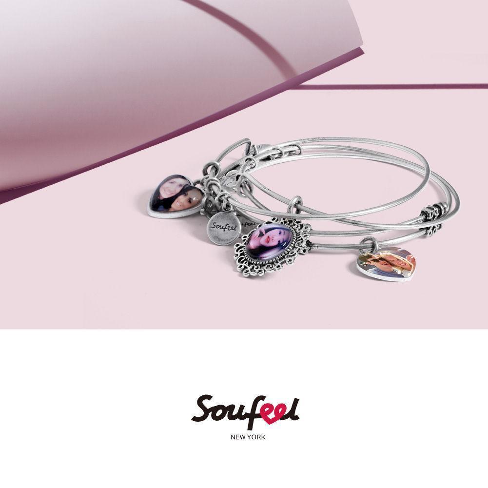Engraved Complete Heart Photo Charm Bangle Special Alloy