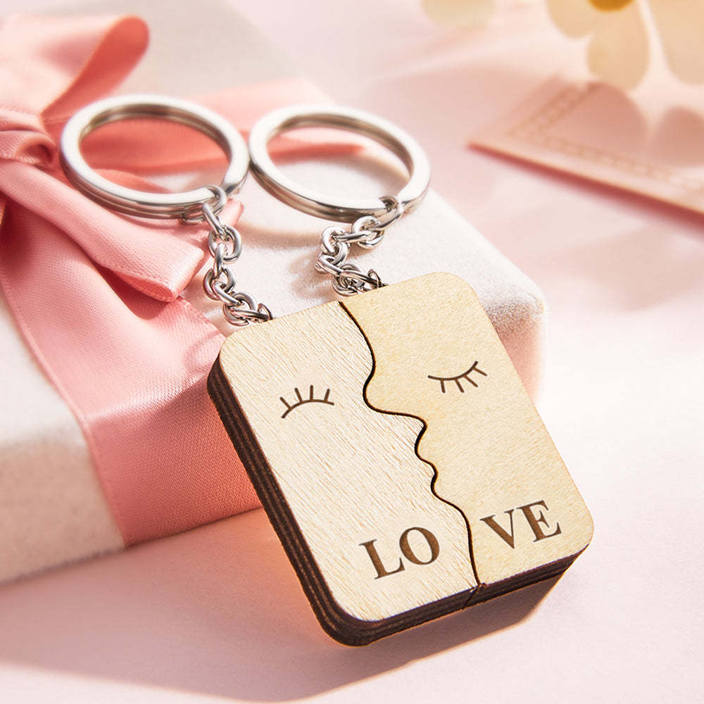 Custom Engraved Keychain Personalised Wooden Couple Keychain Gift for Lover - soufeeluk