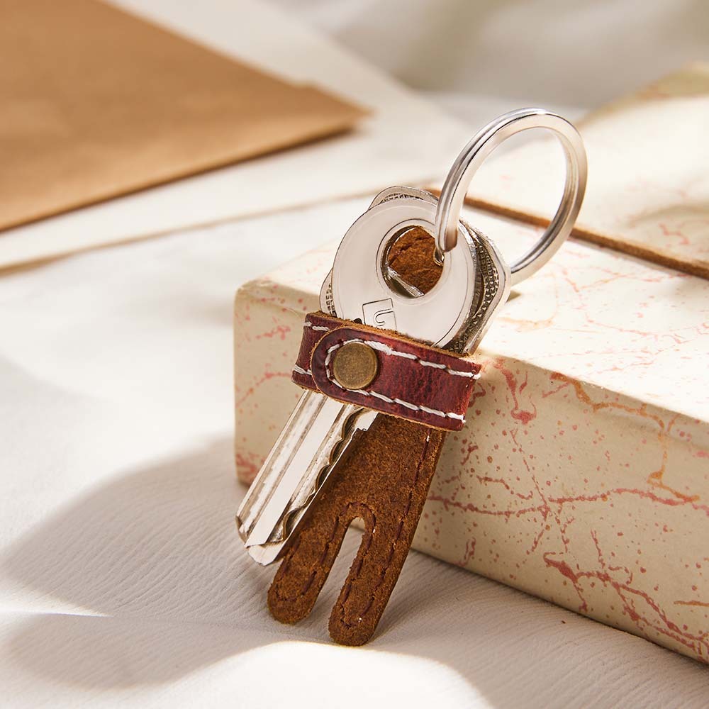Custom Engraved Keychains Creative Human Shape Funny Gifts - soufeeluk