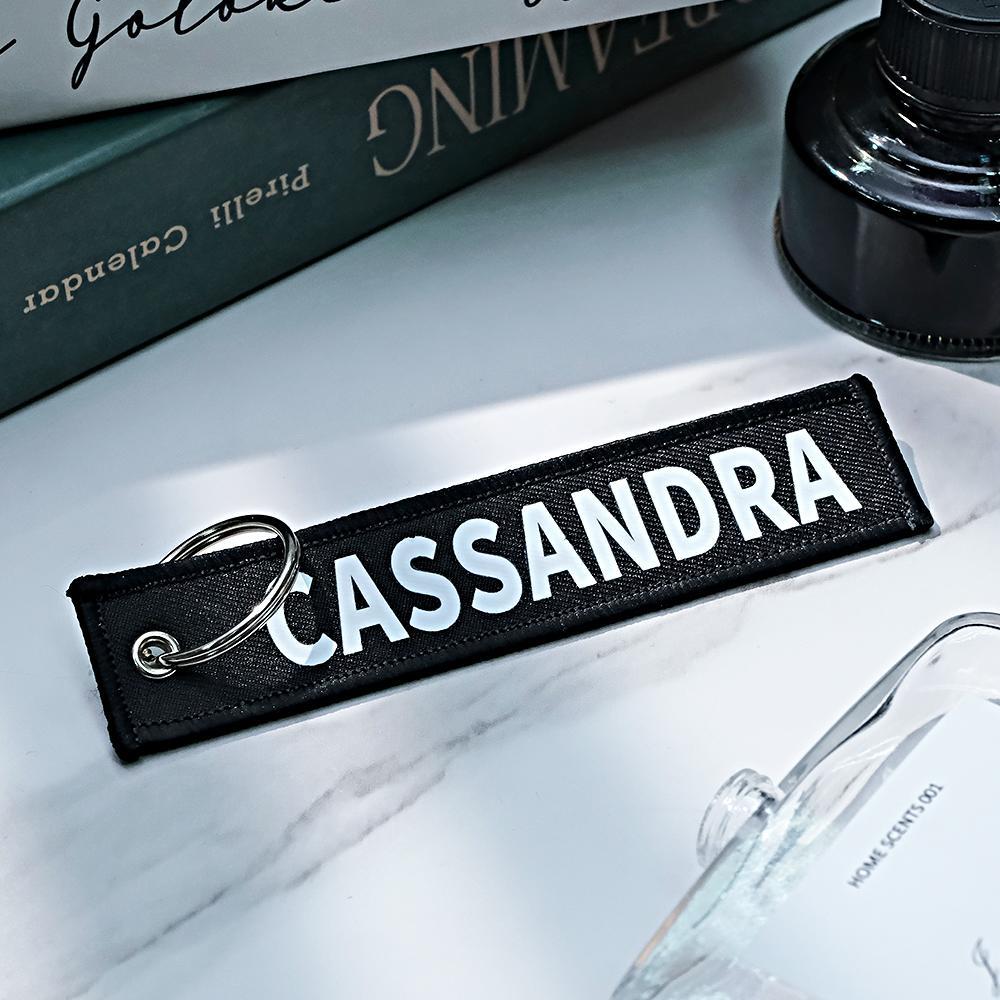 Custom Engraved Keychains Bag Ornaments Fashion Trend Gifts - soufeeluk