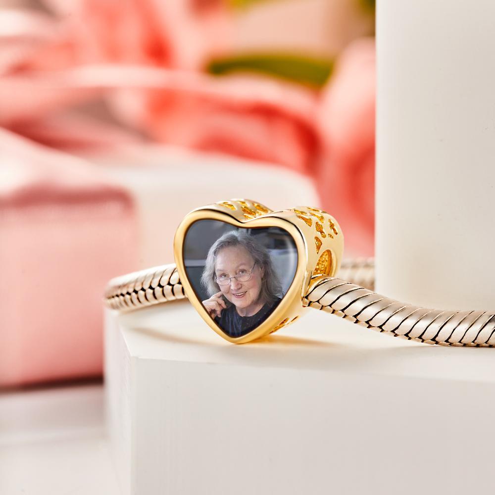 Custom Photo Charm Heart-shaped Hollow Carved Commemorative Gifts for Grandma - soufeeluk