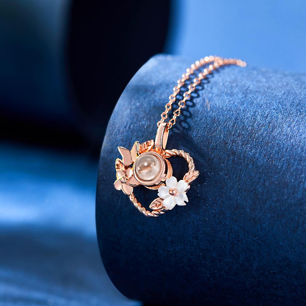 Custom Projection Necklace Heart-shaped Flowers Design Gifts - soufeeluk