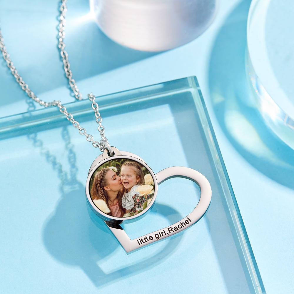 Custom Photo Engraved Necklace Heart-shaped Creative Gifts - soufeeluk