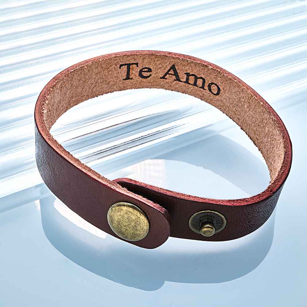 Engraved Leather Bracelet Personalised Vintage Simple Bracelet For Men - soufeeluk