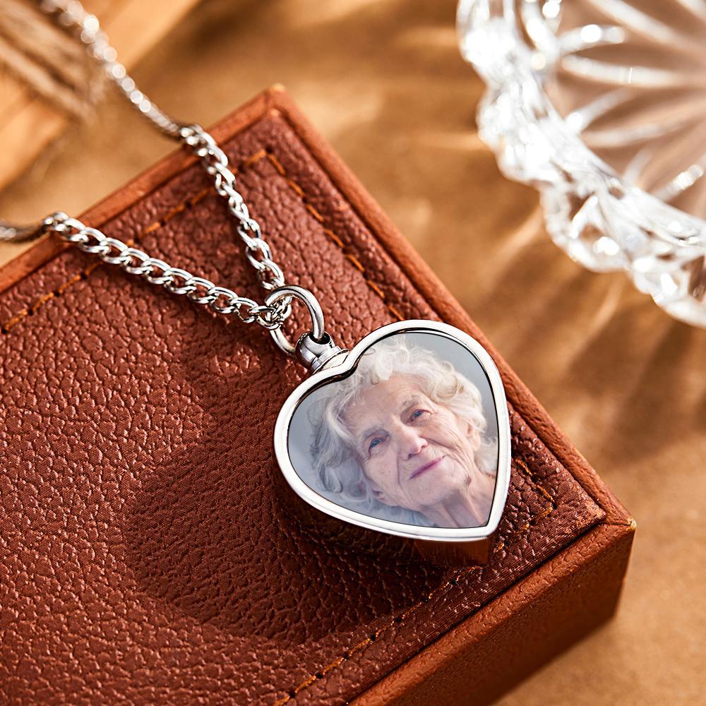 Personalised Photo Cremation Urn Necklace for Ashes Custom Picture Heart Locket Necklace Keepsake Cremation Jewellery Memorial Pendant Ashes Necklaces for Women Men Pets - soufeeluk