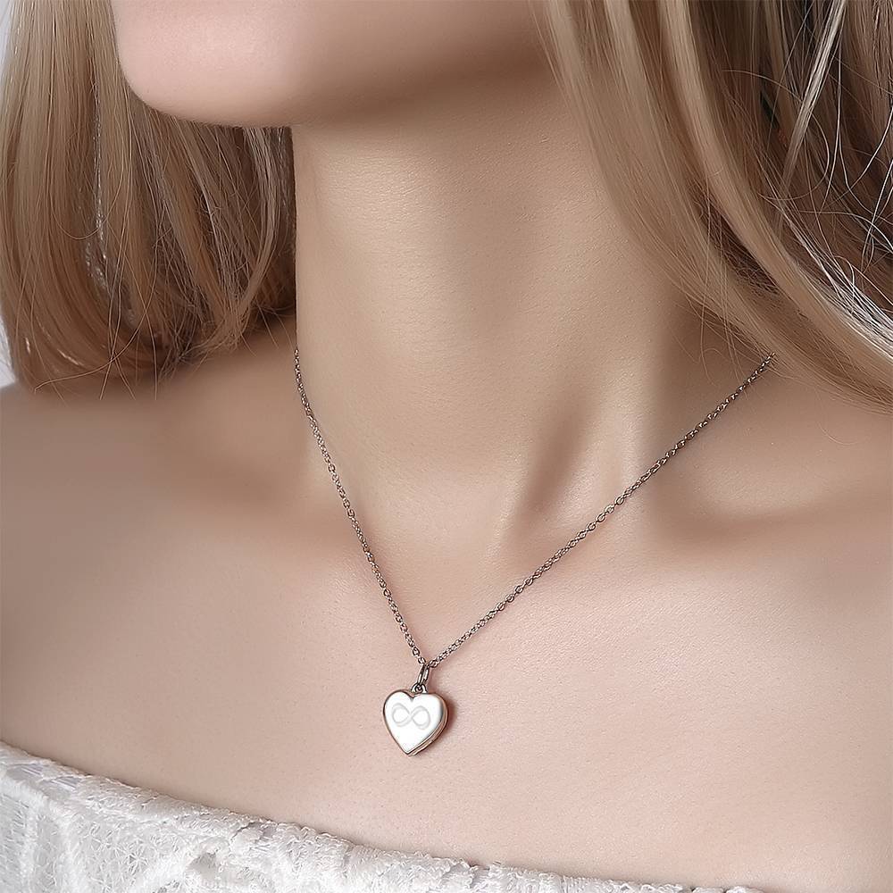 Infinity Heart Gravierte Fotokette Silber Necklace