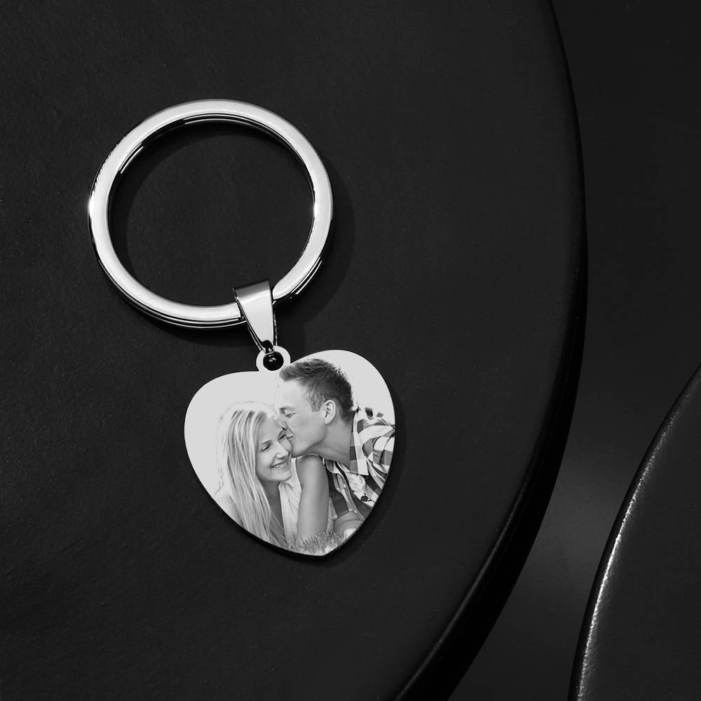 Foto Gravierte Herz Schlüsselanhänger mit Gravur aus Edelstahl