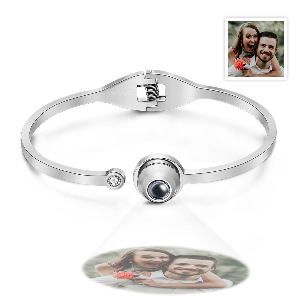 Personalisiertes Fotoprojektion-armband Mit Weißen Strasssteinen, Personalisiertes Verstellbares Armband, Geschenke Für Sie - soufeede