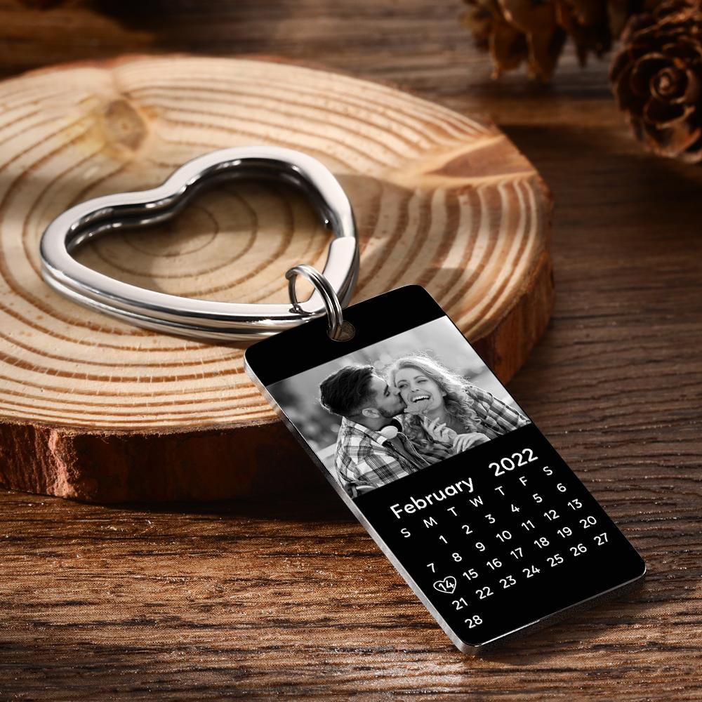 Personalisierter Kalender, Foto, Schlüsselanhänger, Name, Graviert, Benutzerdefinierter Anhänger, Schlüsselanhänger, Geschenk Für Paare - soufeelde