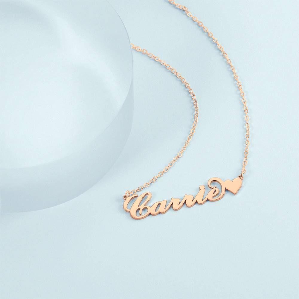 Carrie Stil Name Halskette mit Kleinherz Geschenk für Freundin Rosegold plattiert