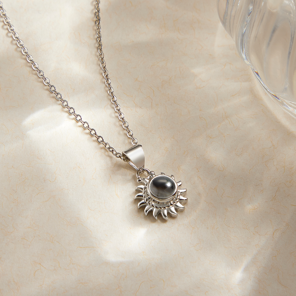 Personalisierte Fotoprojektion-sonnenblumen-halskette, Personalisierter, Stilvoller Anhänger, Schmuck, Geschenke Für Sie - soufeede