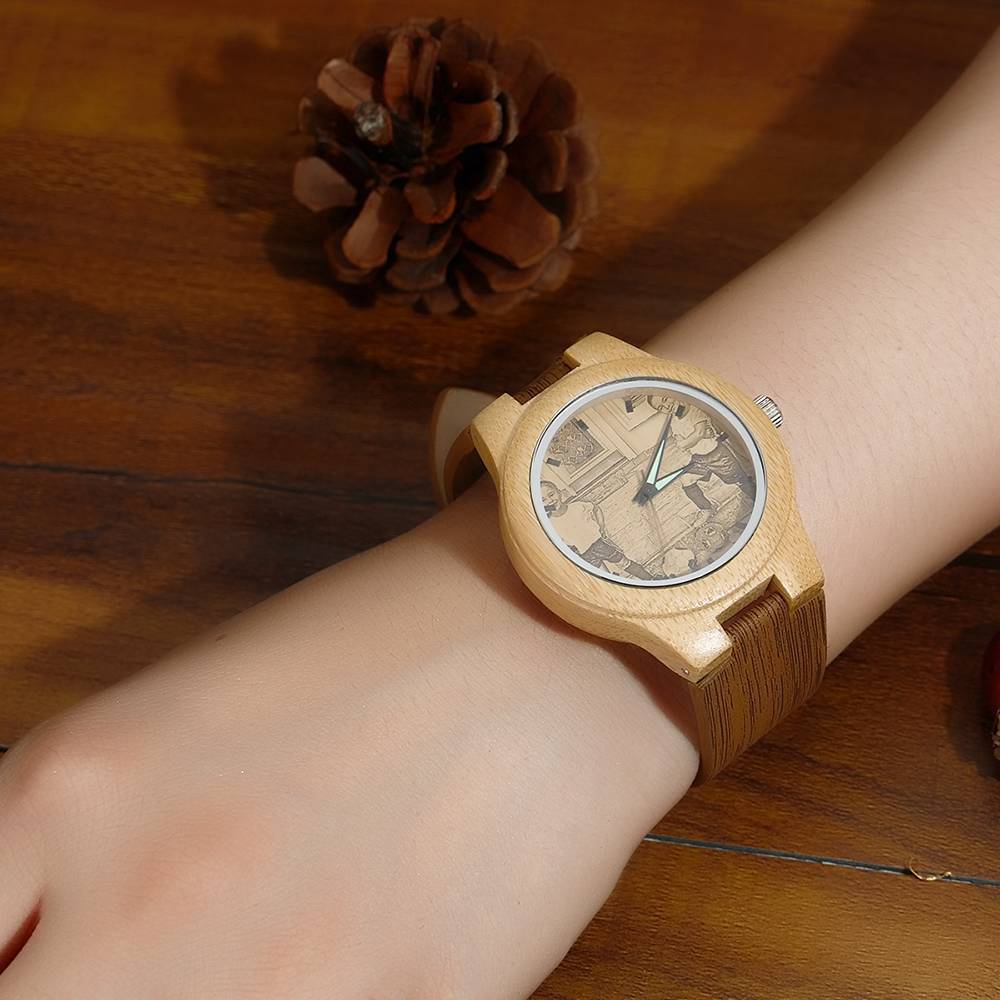 Damen Gravierte Bambus Foto Uhr Holzfarbe Lederband 40mm