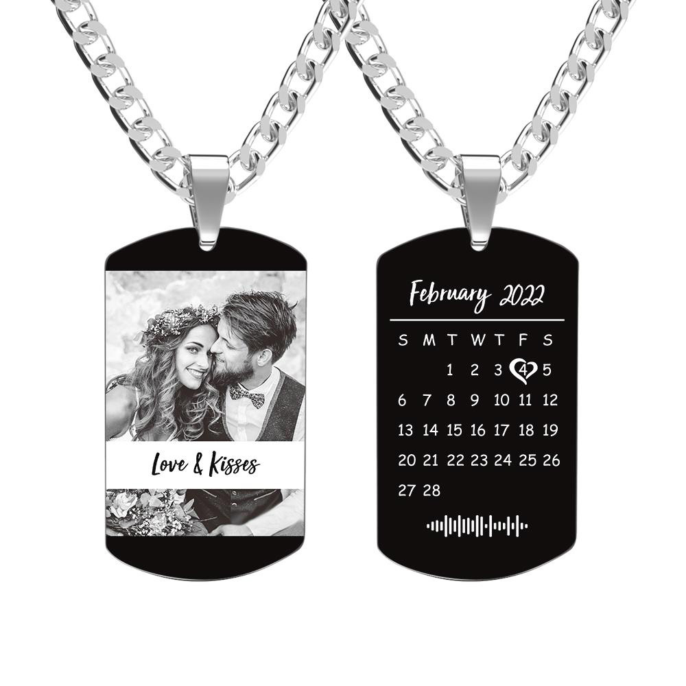 Individuell Gravierte Musik-code-foto-halskette Mit Individuellem Kalender. Perfektes Jahrestagsgeschenk Für Einen Geliebten Menschen