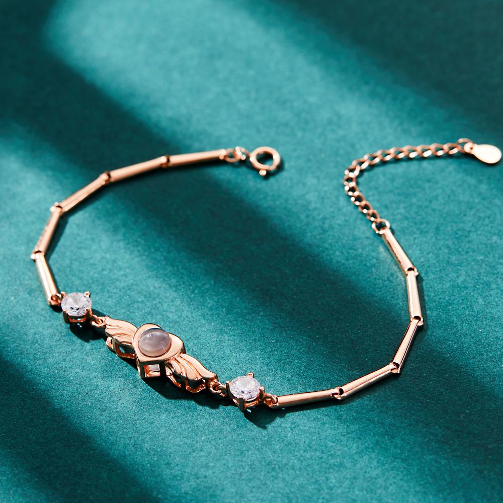 Pulsera De Proyección De Fotos Personalizada Alas Elegantes Con Joyería De Piedra Para Ella - soufeeles