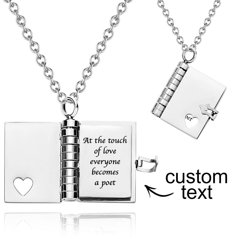 Collar Con Medallón De Libro Pequeño De Plata Personalizado, Colgante Con Mensaje, Regalo De Memoria Para Ella - soufeeles