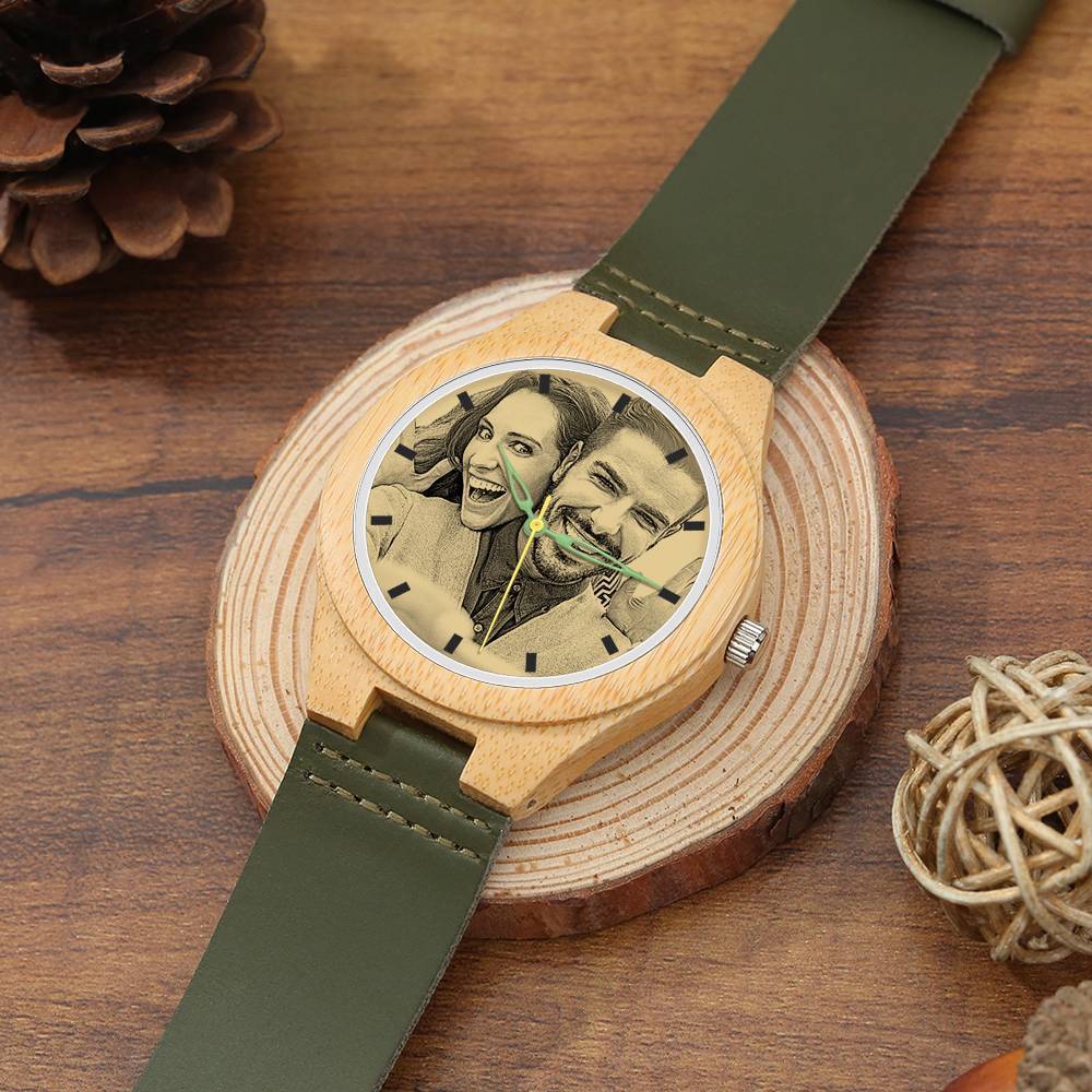 Hombre Reloj de Foto Bambú Grabable con Correa de Cuero Verde Oscuro 45mm