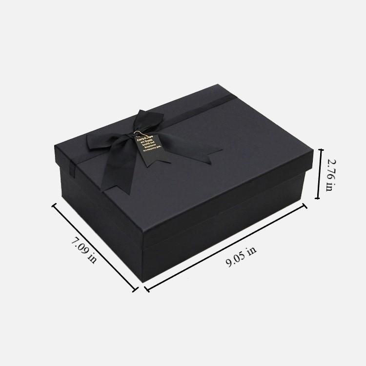 Caja de regalo negra elegante Caja de empaquetado rígida del regalo con las tapas para la Navidad