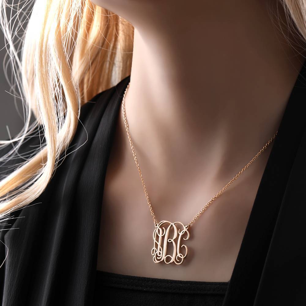 Collier Prenom Grand Collier Monogramme En Argent Plaqué Or Rose