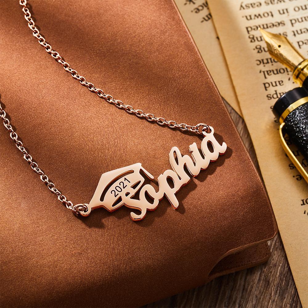 Collier Prenom Cadeaux De Remise De Diplôme De Collier De Nom De Chapeau De Célibataire Personnalisé