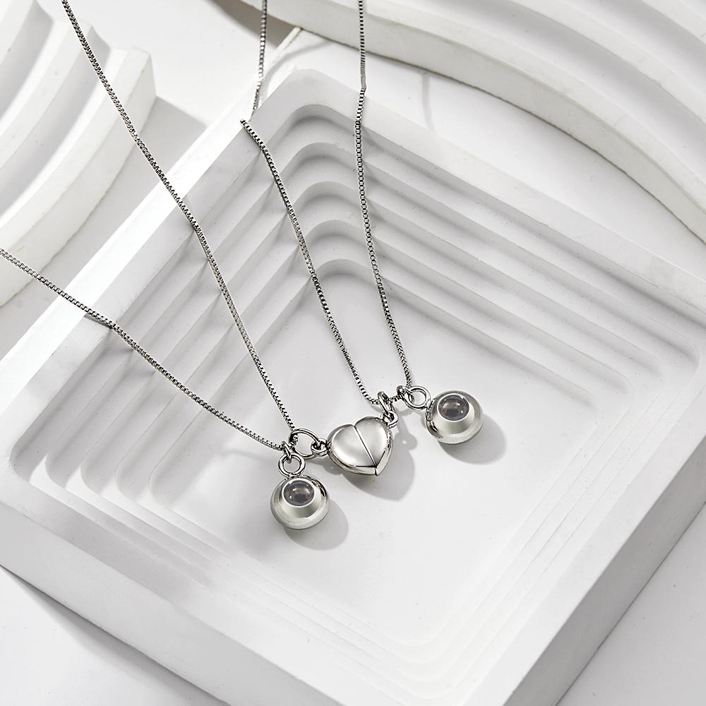 Collier Magnétique De Projection De Photo Collier De Couple D'image Commémorative Romantique - soufeelfr