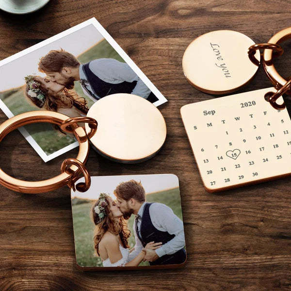 Personnalisé En Option Photo Gravée Calendrier Porte-clés Étiquette Porte-clés Cadeau Parfait Pour Une Journée Spéciale Meilleurs Cadeaux Pour Les Amoureux - soufeelfr