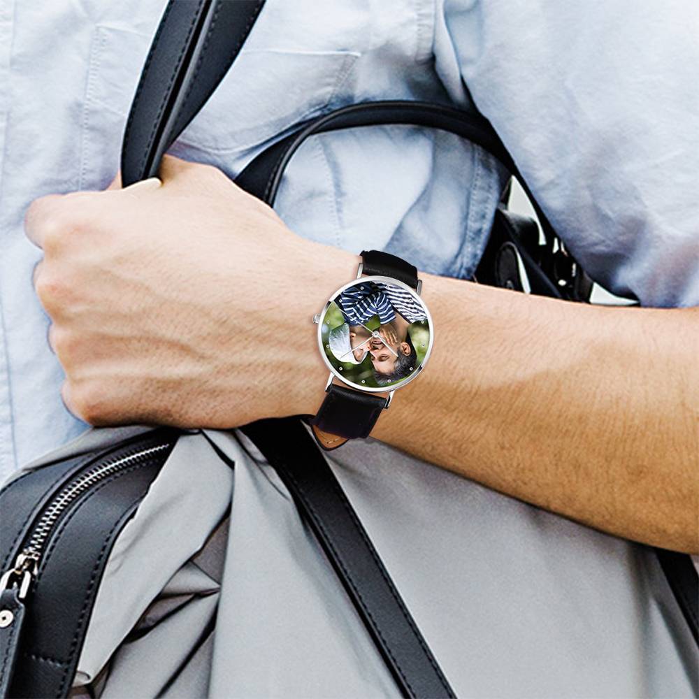 Cadeaux Pour La Fête Des Pères Cadeau D'anniversaire Du Père - Montre Gravée Personnalisée, Montre En Photo Avec Bracelet En Cuir Noir 40 Mm