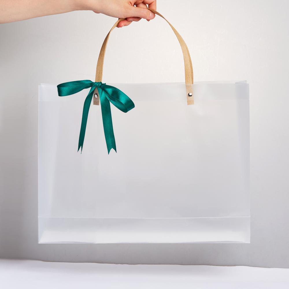 Sac cadeau transparent avec poignées Sac en plastique blanc givré réutilisable pour cadeau