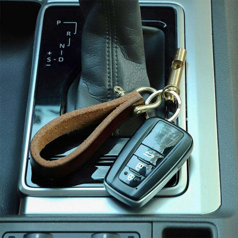 Vintage Leather Car Keychain with Survival Whistle Gift for Men - soufeelfr