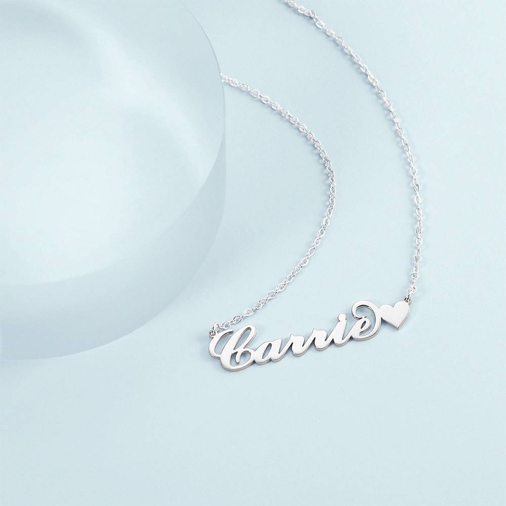 Collier Prenom Collier avec Prénom - Collier de Prénom en Argent Sterling - Collier de Plaque de Prénom de Style Carrie - Collier avec Cœur Cadeau Unique pour Elle