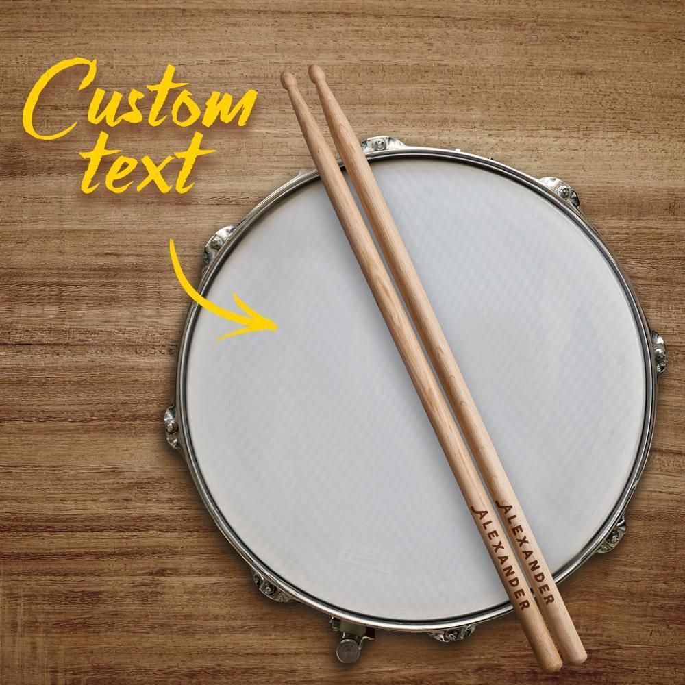 Regali personalizzati con bacchette incise per batterista