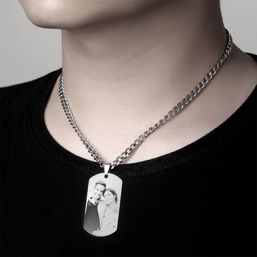 Uomo Foto Inciso Collana Tag Con Incisione In Acciaio Inox (Nero e Bianco)