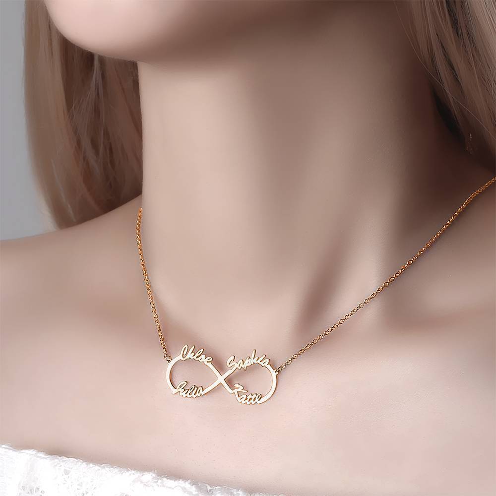 Nome Collana Forma Simbolo Dell'infinito Con Quattro Nomi Placcati Oro Rosa - Argento