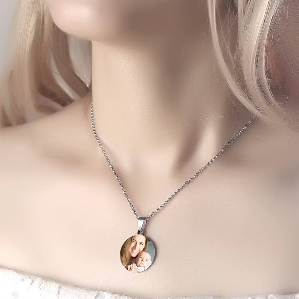 Collana Rotonda Con Tag Incisi In Acciaio Inossidabile