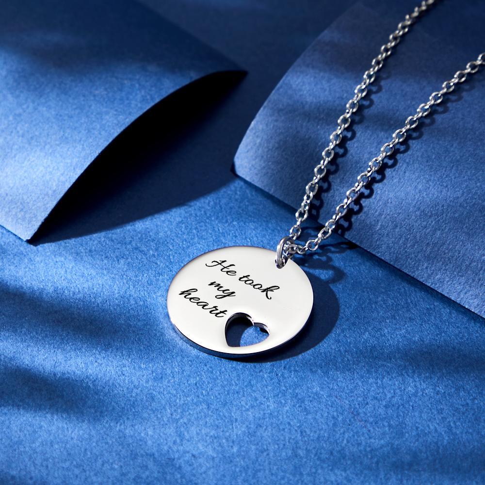 Collana Personalizzata Con Taglio A Cuore Ciondolo A Forma Di Cuore Vuoto Con Incisione Personalizzata - soufeelit