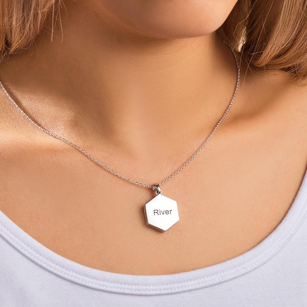 Collana Personalizzata Con Foto Incisa Hexagon Regali Unici Per Coppia - soufeelit