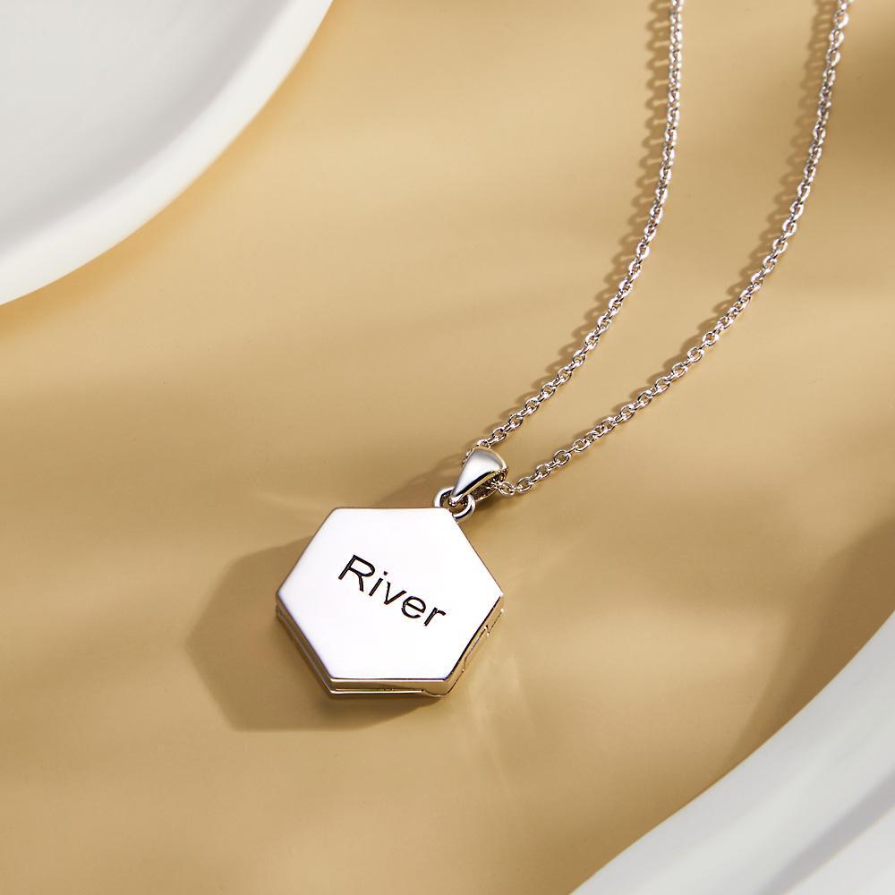 Collana Personalizzata Con Foto Incisa Hexagon Regali Unici Per Coppia - soufeelit