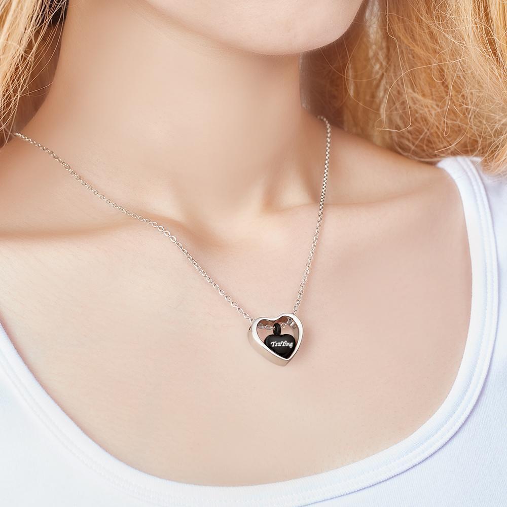 Collana Con Ciondolo Urna Commemorativa Con Cuore Inciso Personalizzato