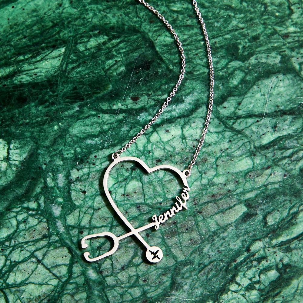 Collana Con Stetoscopio Con Nome Personalizzato Collana Con Nome A Forma Di Cuore Collana Con Nome A Forma Di Cuore Regali Per Infermieri Regali Medici
