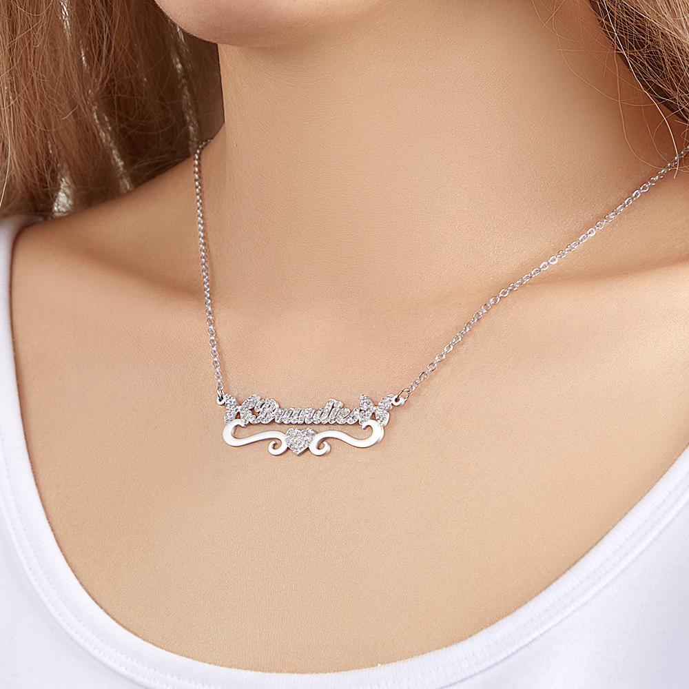 Collana Con Nome Inciso Personalizzato Regali Di Diamanti Con Cuore Di Farfalla Scintillante - soufeelit