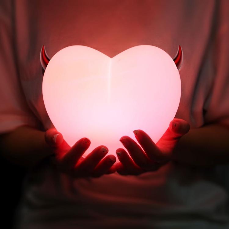 Creativo Colorato Cuore Luce Notturna Cuore Accarezzando La Lampada Camera Da Letto DdecorationLampada Personalizzata