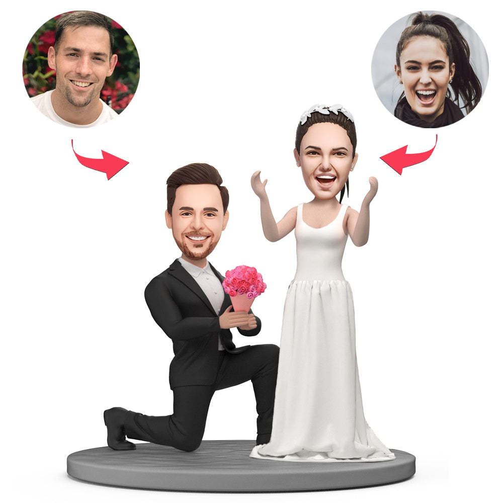 Casal Em Casamento Segurando Flores Bobblehead Personalizado Com Texto Gravado - soufeelbr