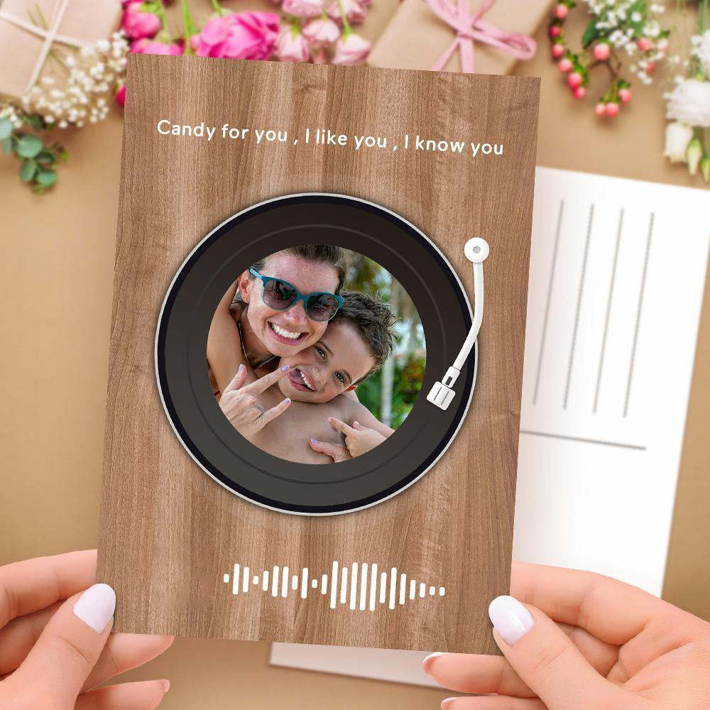 Cartões de música de código de música escaneáveis estilo disco de vinil com sua canção de amor para casal